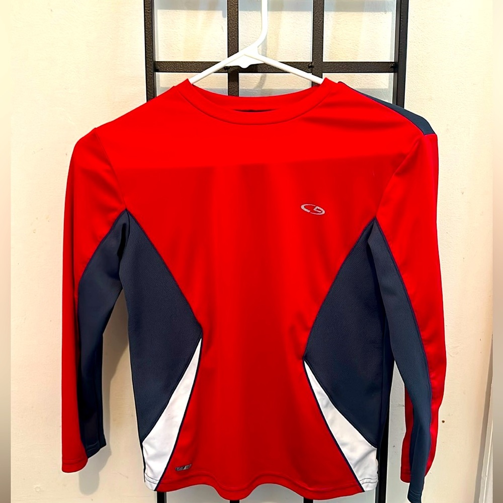 Champion is such an awesome brand. There stuff lasts forever and it’s warm!
